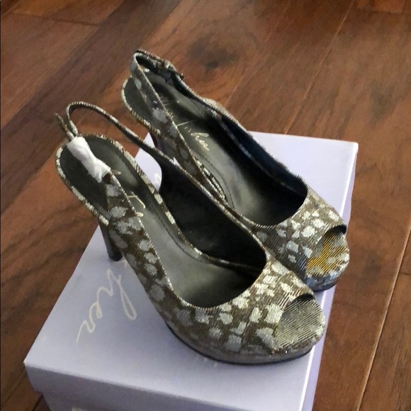 Marc Fisher Shoes - Shoes